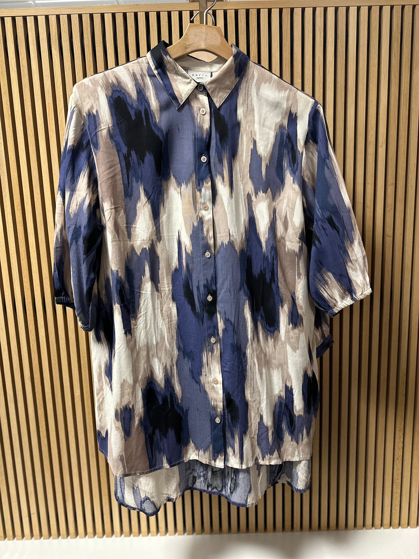KCsonna shirt