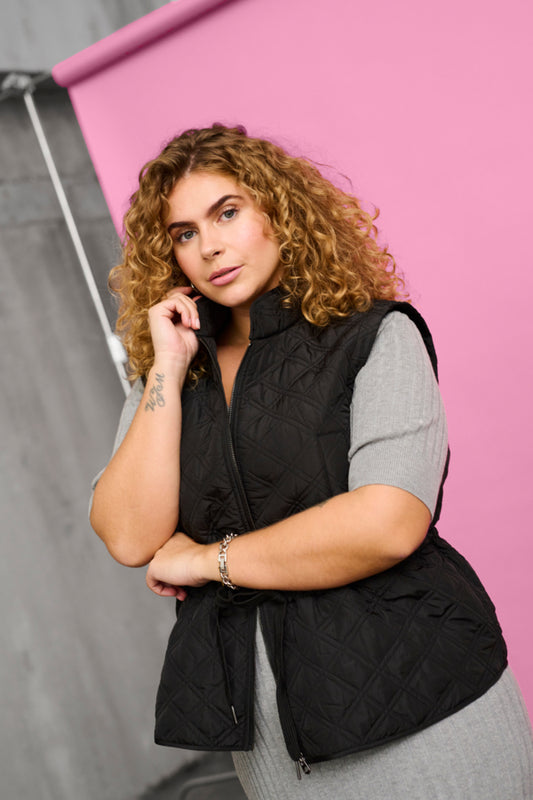 10582372 KCanja Waistcoat, 100121 black deep
